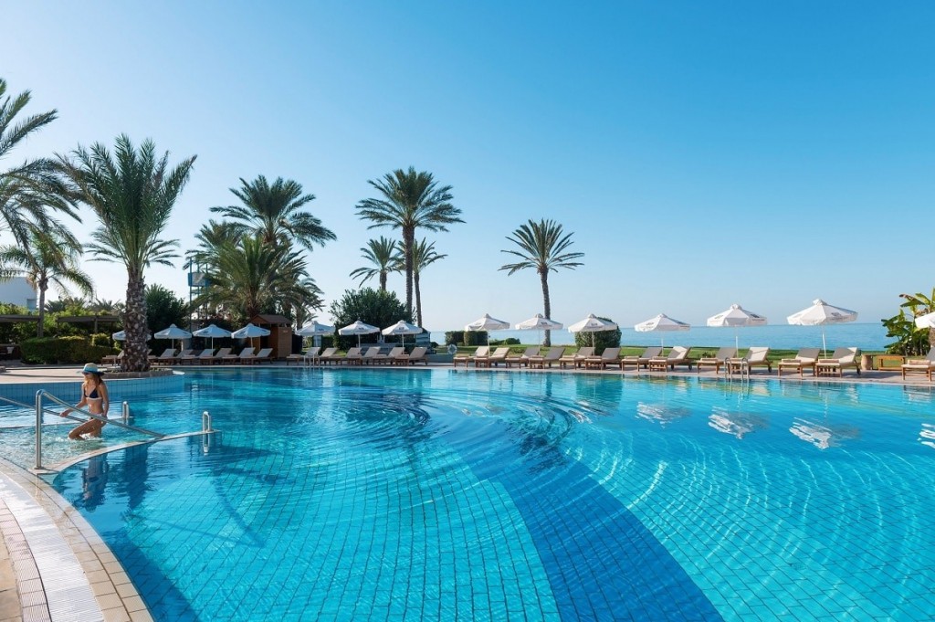 ATHENA BEACH HOTEL