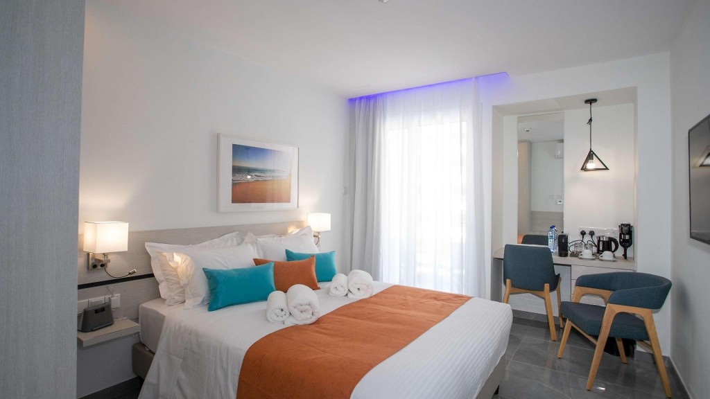 BEST WESTERN PLUS LARCO