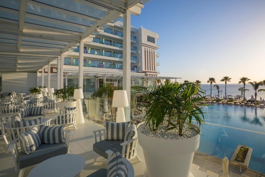 CONSTANTINOS THE GREAT HOTEL