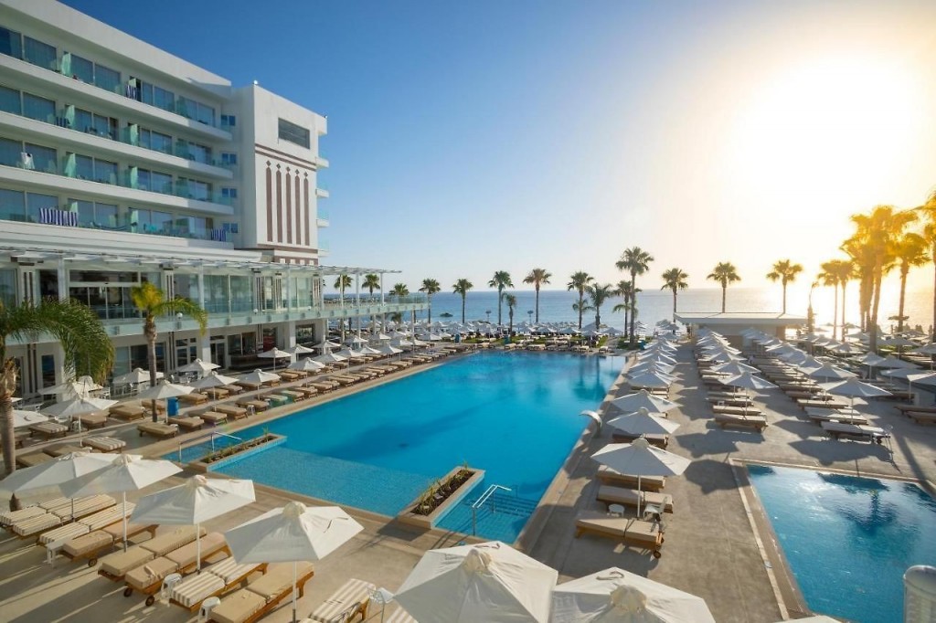 CONSTANTINOS THE GREAT HOTEL