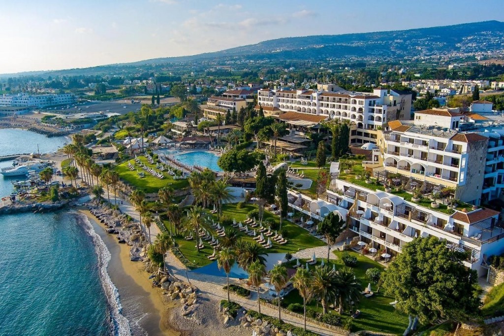 CORAL BEACH HOTEL