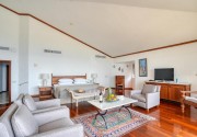 CORAL BEACH HOTEL