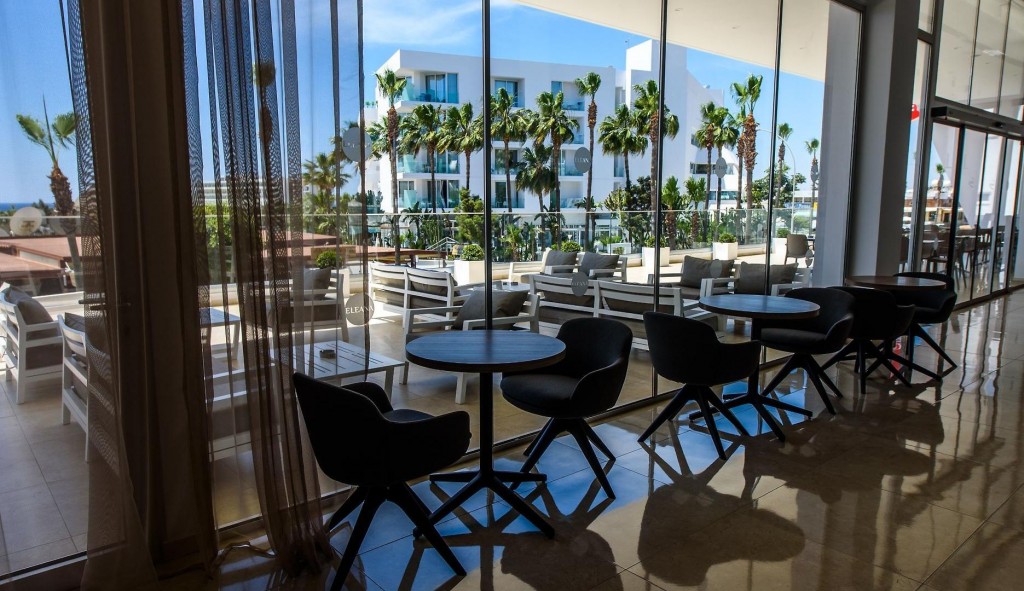 ELEANA HOTEL