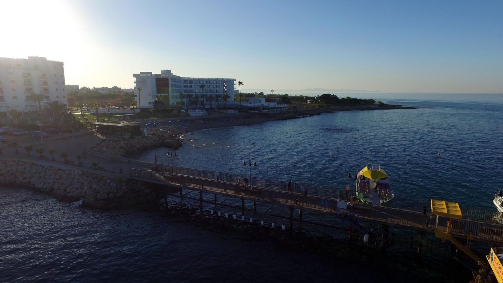 EVALENA BEACH HOTEL
