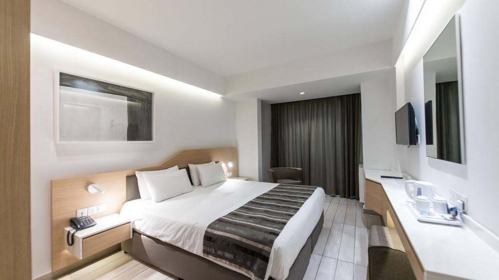 EVALENA BEACH HOTEL