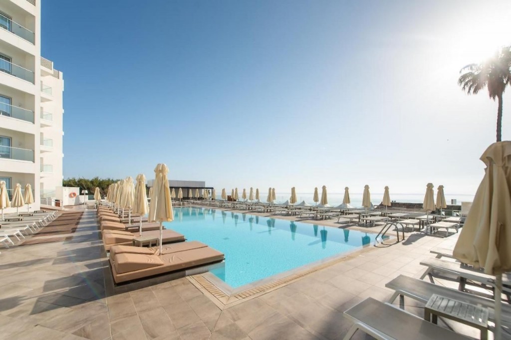 EVALENA BEACH HOTEL