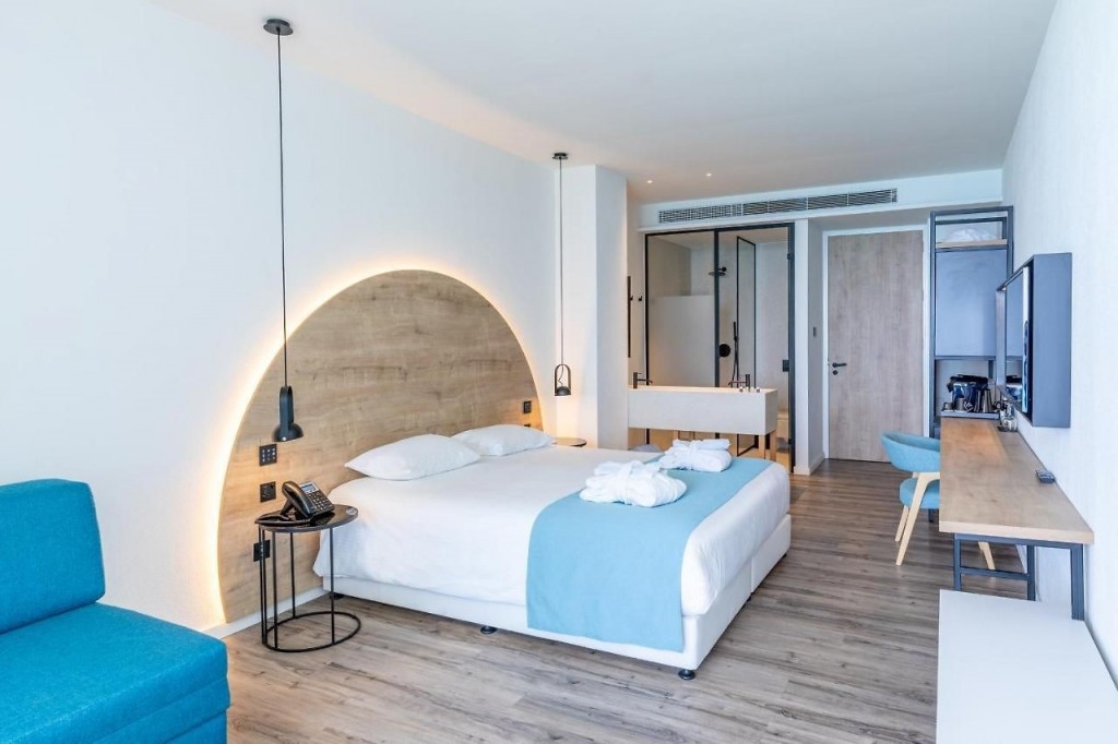 FLAMINGO PARADISE BEACH HOTEL (ADULTS ONLY 16+)
