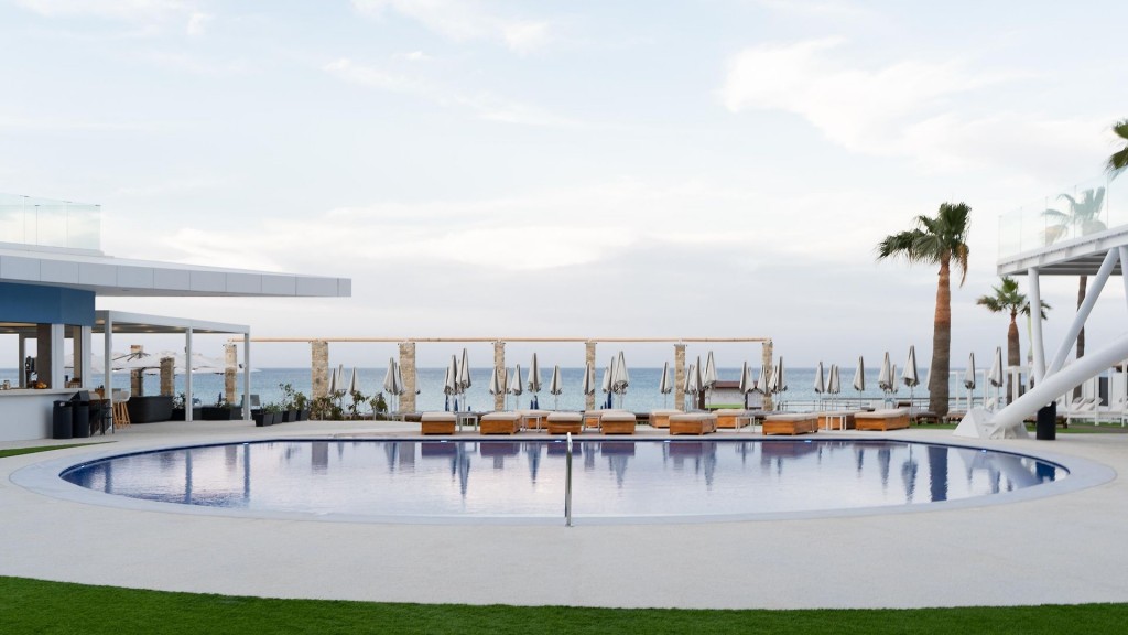 FLAMINGO PARADISE BEACH HOTEL (ADULTS ONLY 16+)