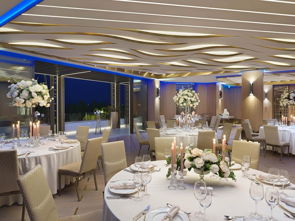 FOUR SEASONS HOTEL