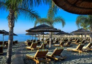 FOUR SEASONS HOTEL