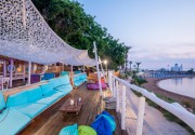 GOLDEN COAST BEACH HOTEL