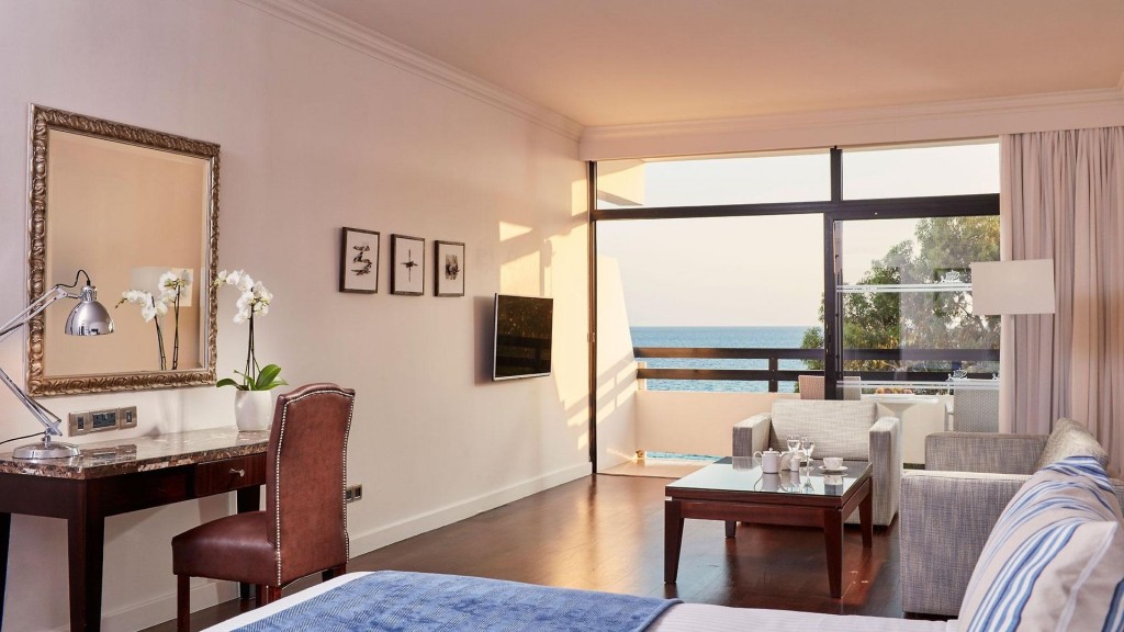 GRECIAN BAY HOTEL
