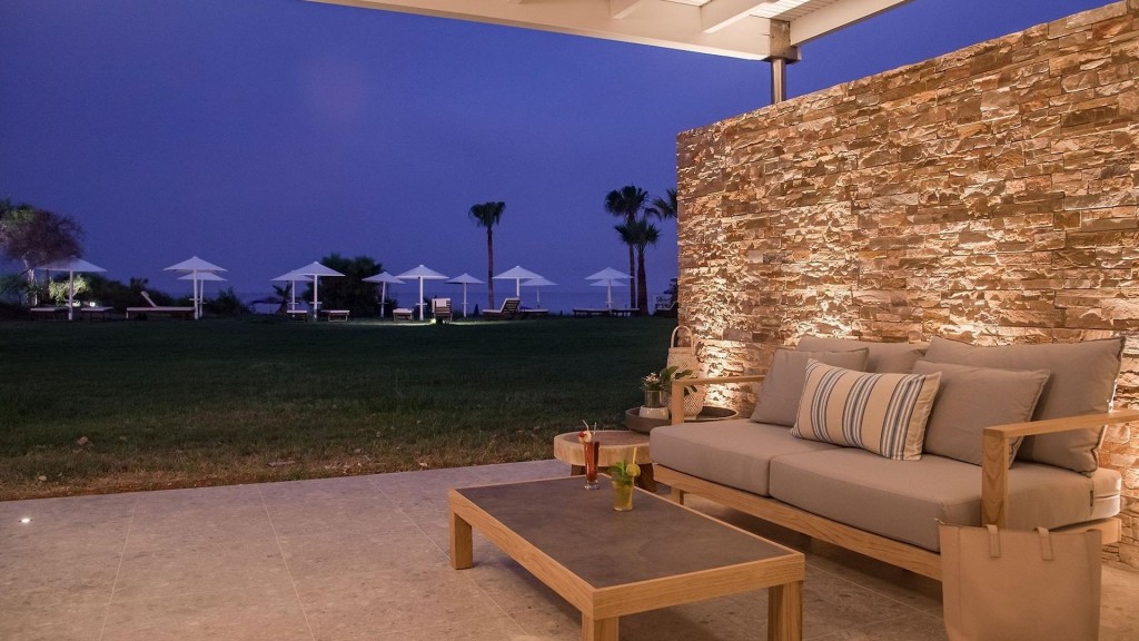 GRECIAN BAY HOTEL