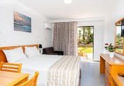 HELIOS BAY HOTEL APTS