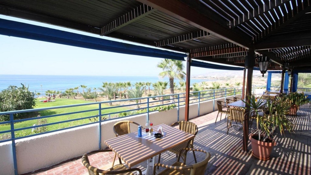 HELIOS BAY HOTEL APTS