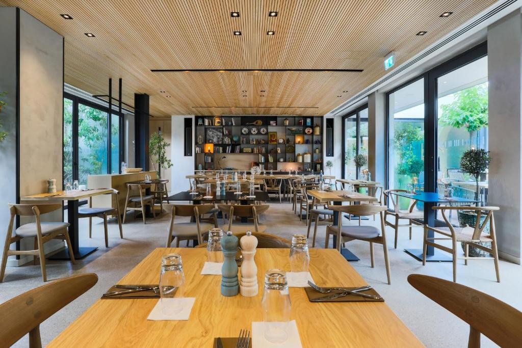 INDIGO HOTEL (ADULTS ONLY 18+)