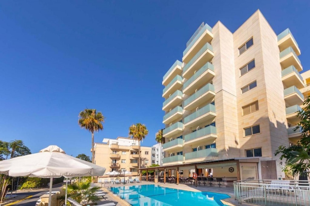 KAPETANIOS LIMASSOL