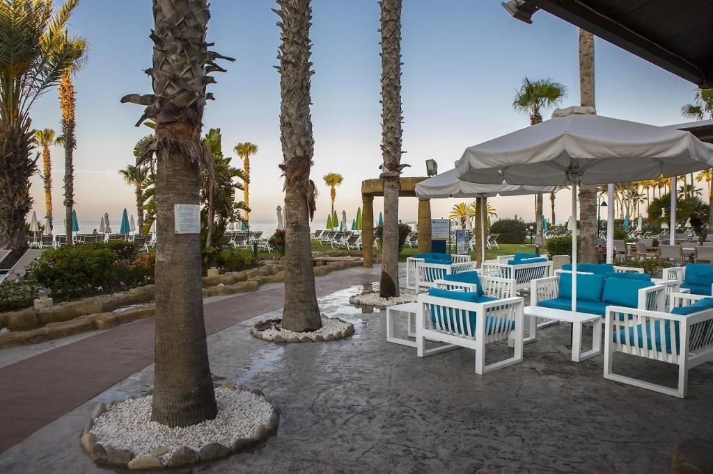 LEONARDO CYPRIA BAY HOTEL