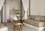 LOUIS PAPHOS BREEZE