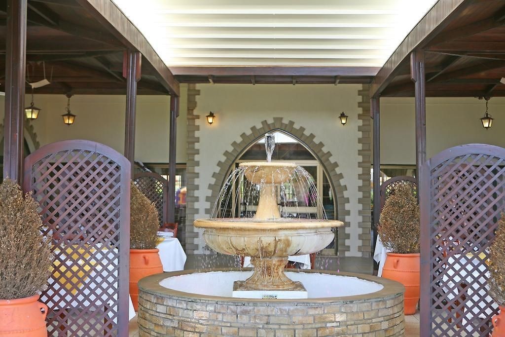 MAKRONISOS HOLIDAY VILLAGE