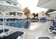 MANDALI HOTEL