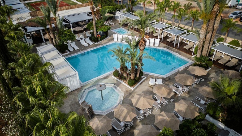 MARGADINA LOUNGE HOTEL