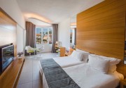 NAPA PLAZA HOTEL