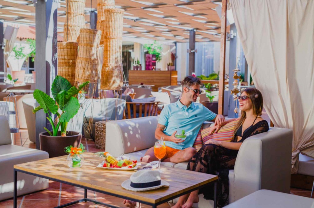 NAPA PLAZA HOTEL