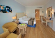 OLYMPIC LAGOON RESORT PAPHOS