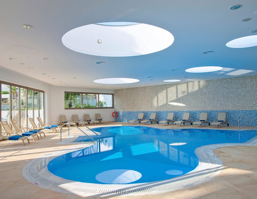 OLYMPIC LAGOON RESORT PAPHOS