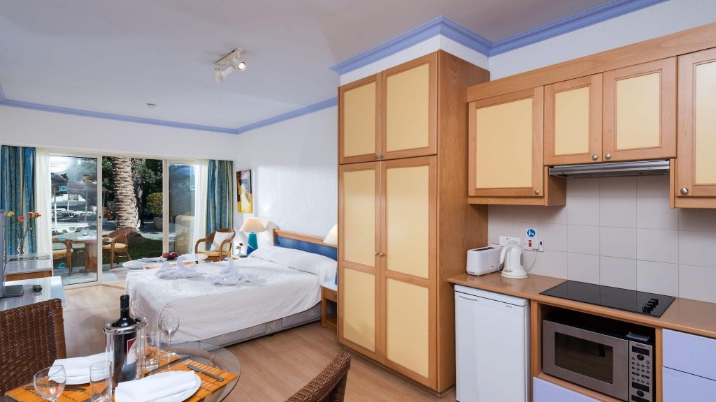 PAPHOS GARDENS HOTEL