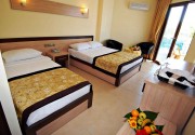 CARETTA BEACH HOTEL