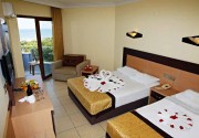 CARETTA BEACH HOTEL