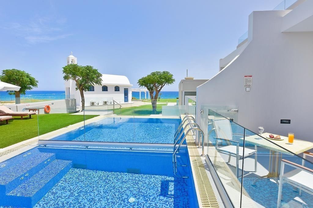 PERNERA BEACH HOTEL