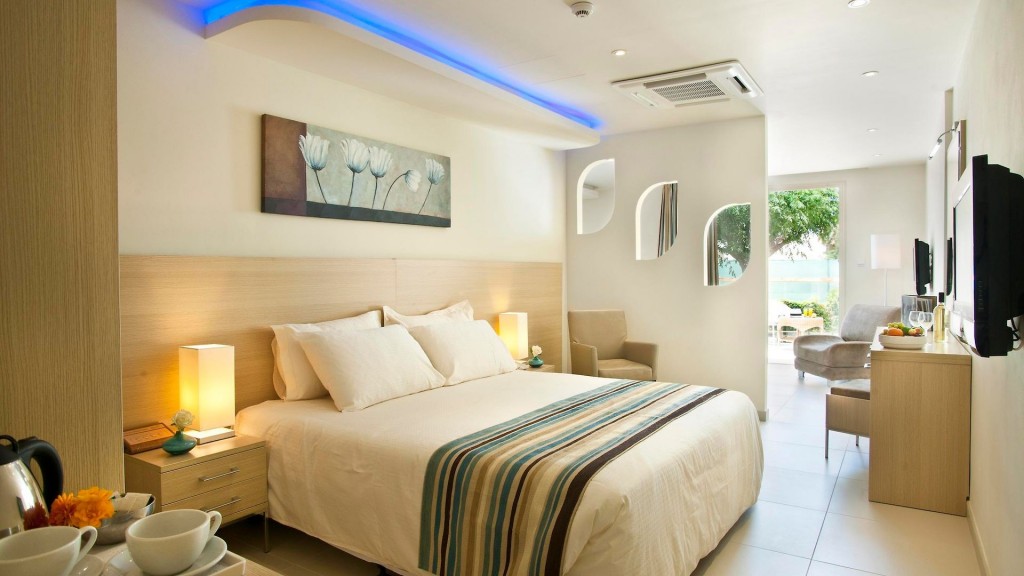 PERNERA BEACH HOTEL
