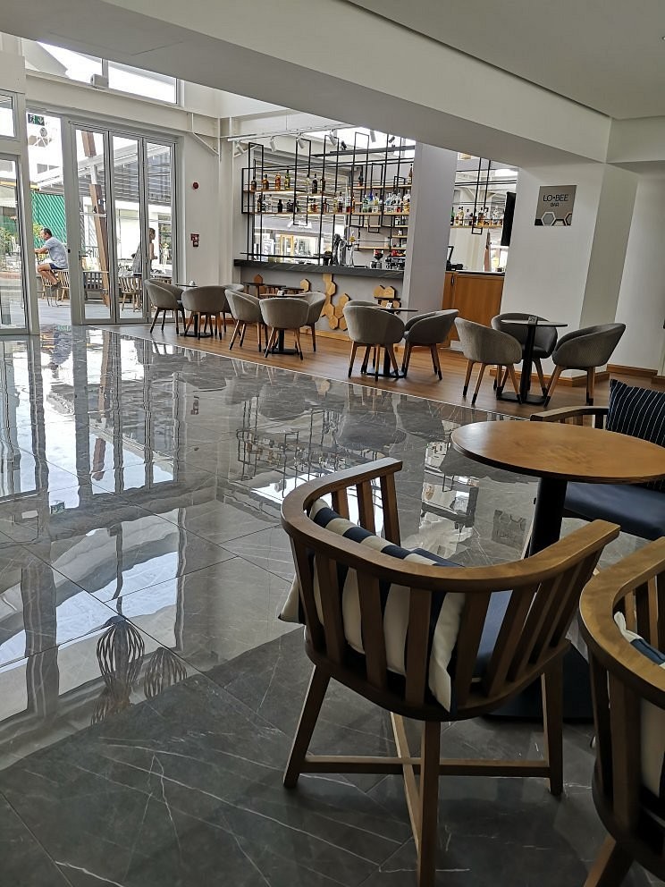 PROTARAS PLAZA
