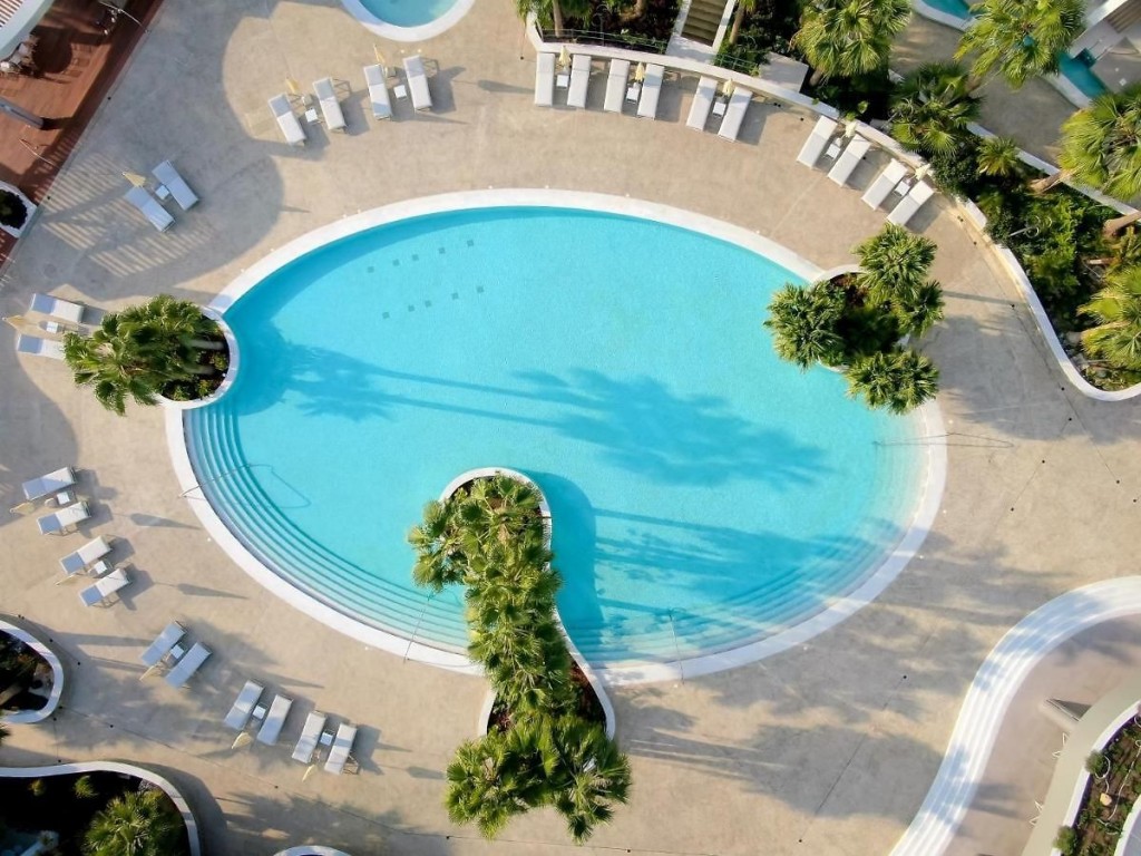 RADISSON BEACH RESORT