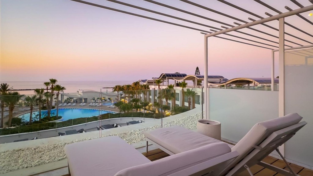 RADISSON BEACH RESORT