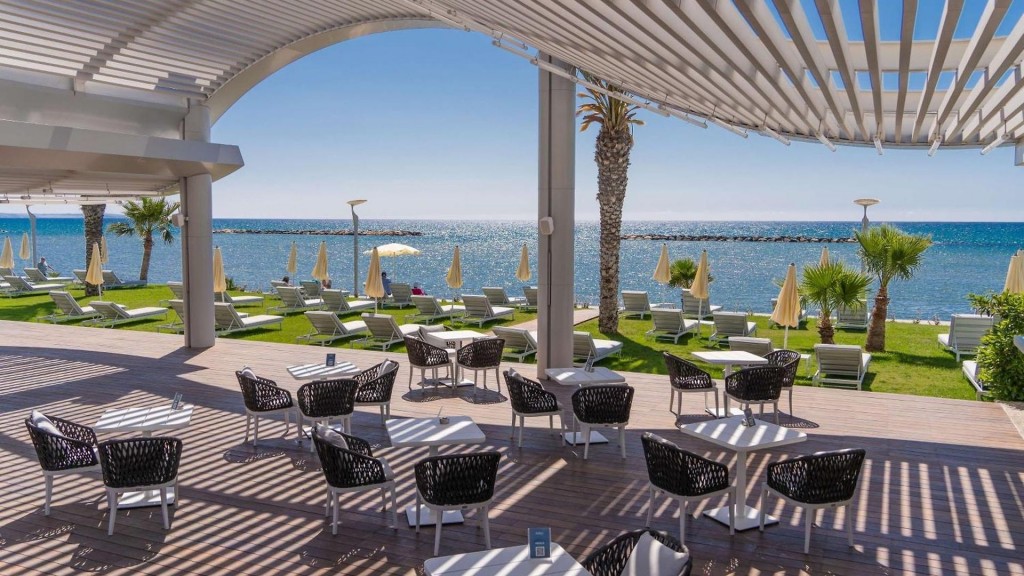 RADISSON BEACH RESORT