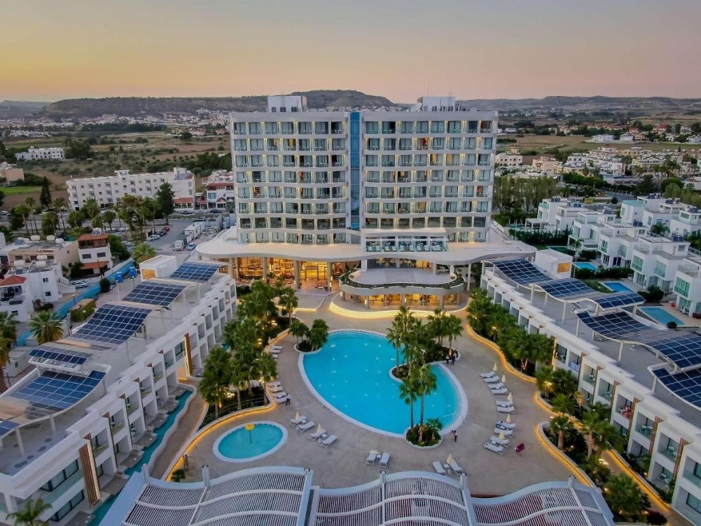 RADISSON BEACH RESORT