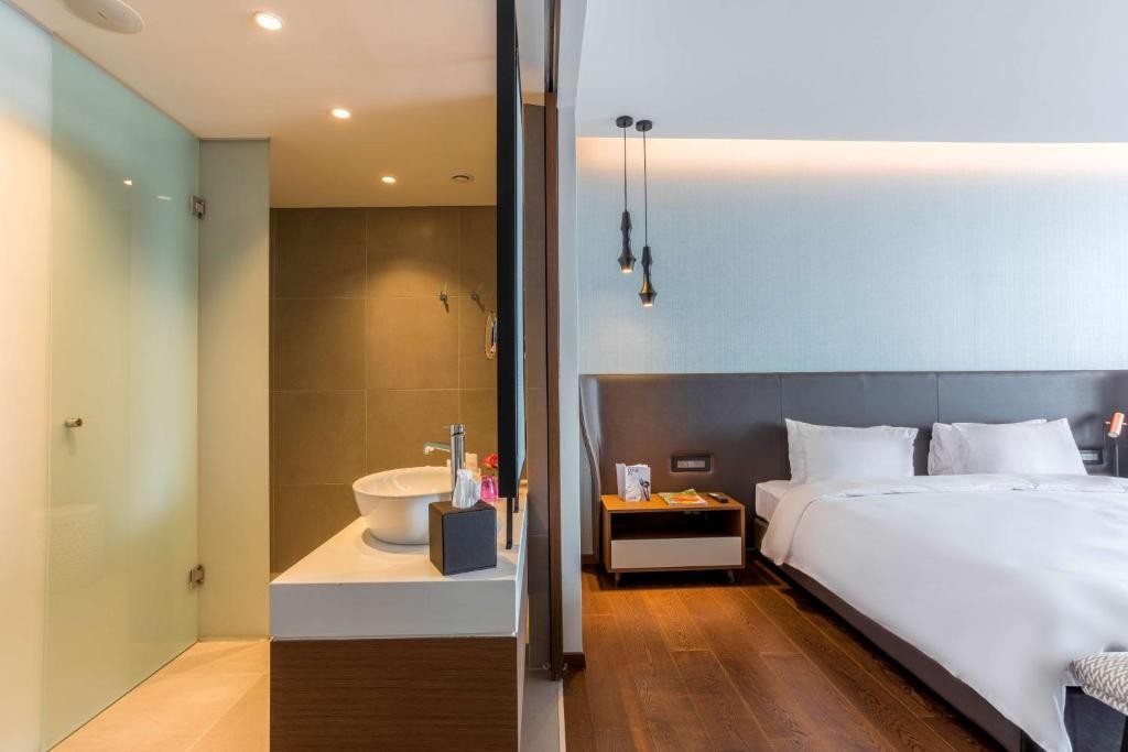 RADISSON BLU HOTEL