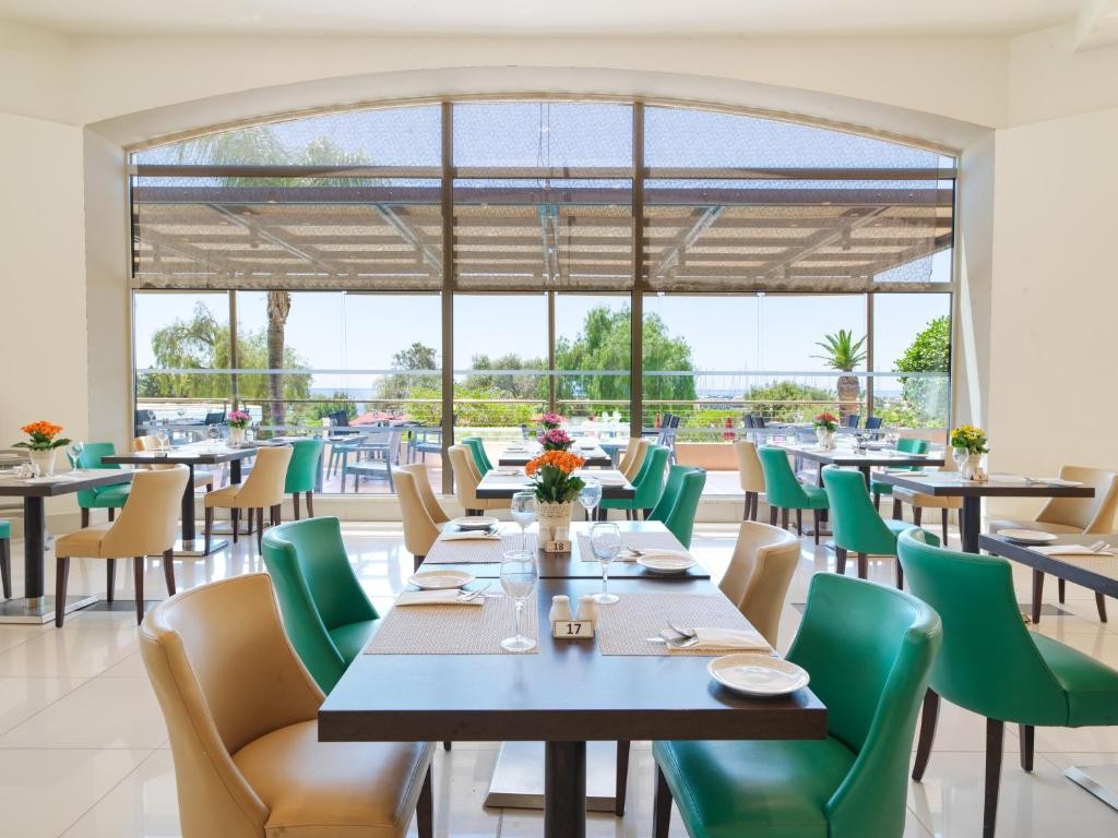 ST RAPHAEL RESORT AND MARINA