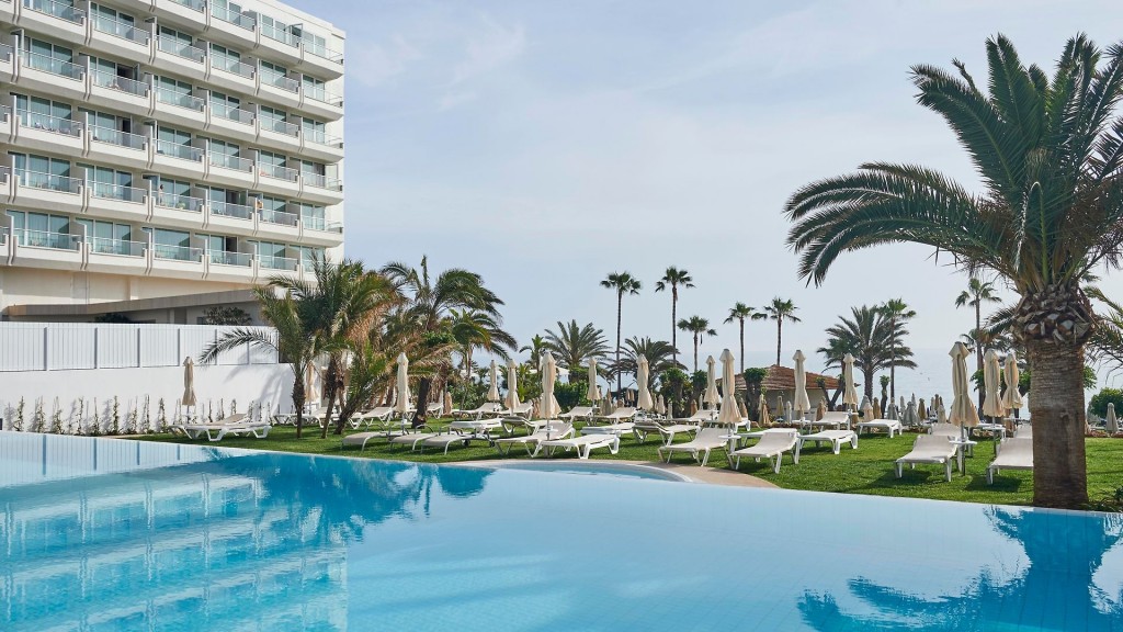 SUNRISE BEACH HOTEL