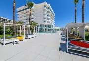 TASIA MARIS SANDS