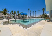 TASIA MARIS SANDS