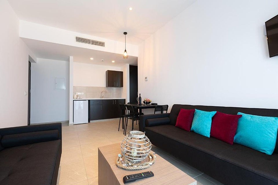 TETYK HOTEL APTS