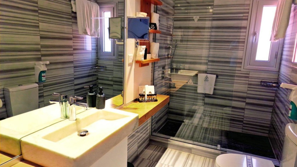 THE CIAO STELIO DELUXE HOTEL