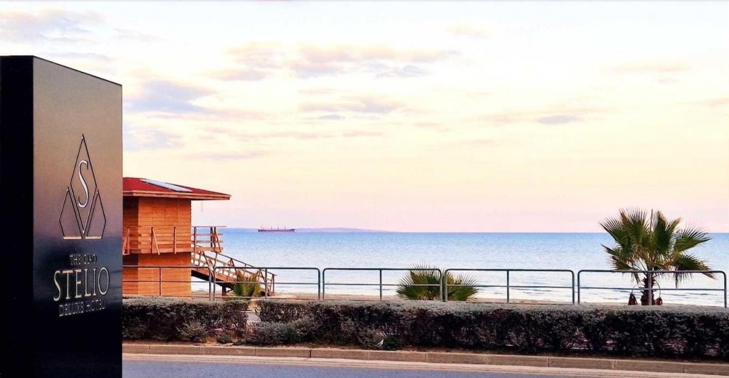 THE CIAO STELIO DELUXE HOTEL
