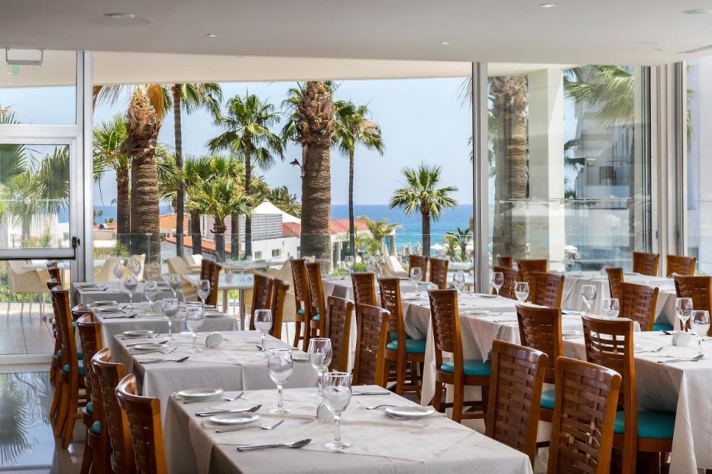 TSOKKOS PROTARAS BEACH HOTEL