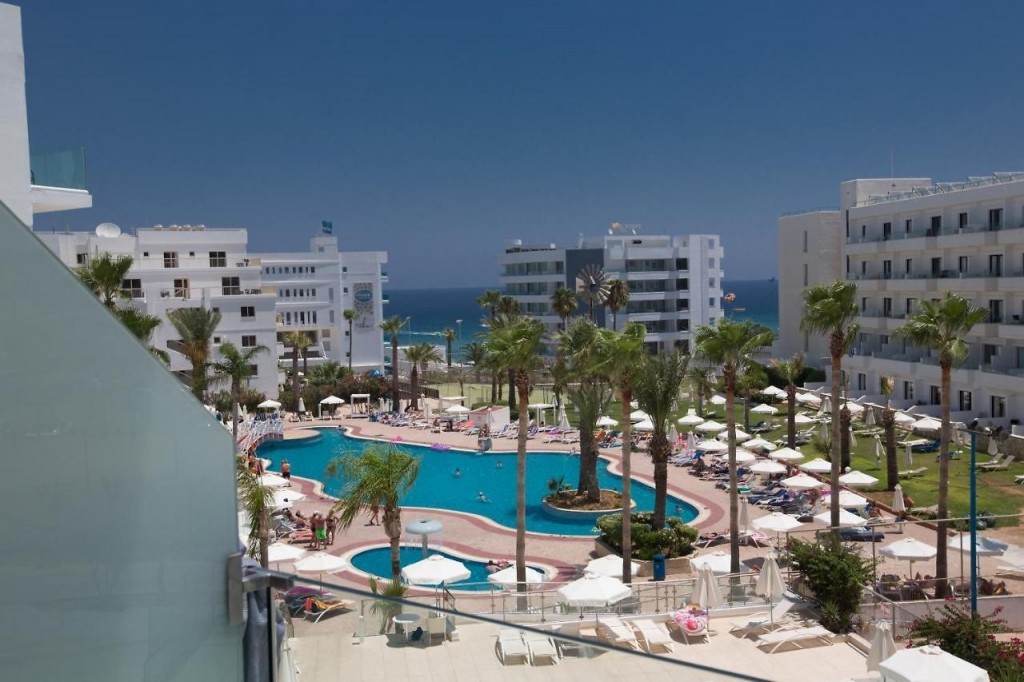 TSOKKOS PROTARAS BEACH HOTEL